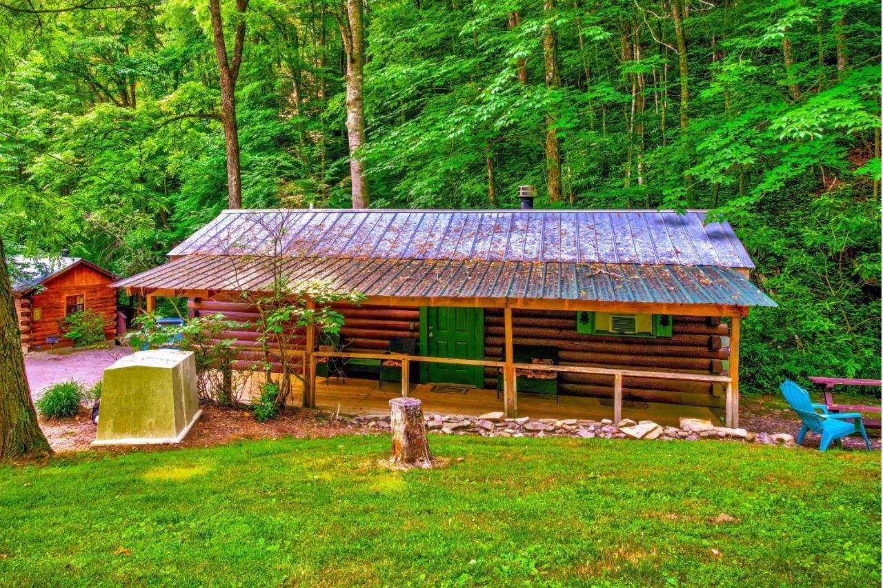 Panther Creek Cabins Cherokee Exterior photo