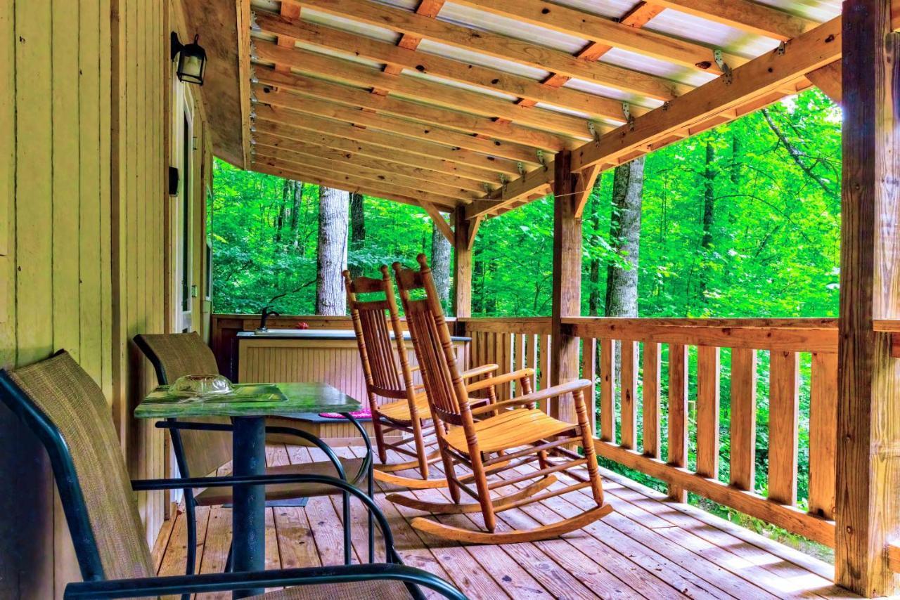 Panther Creek Cabins Cherokee Exterior photo
