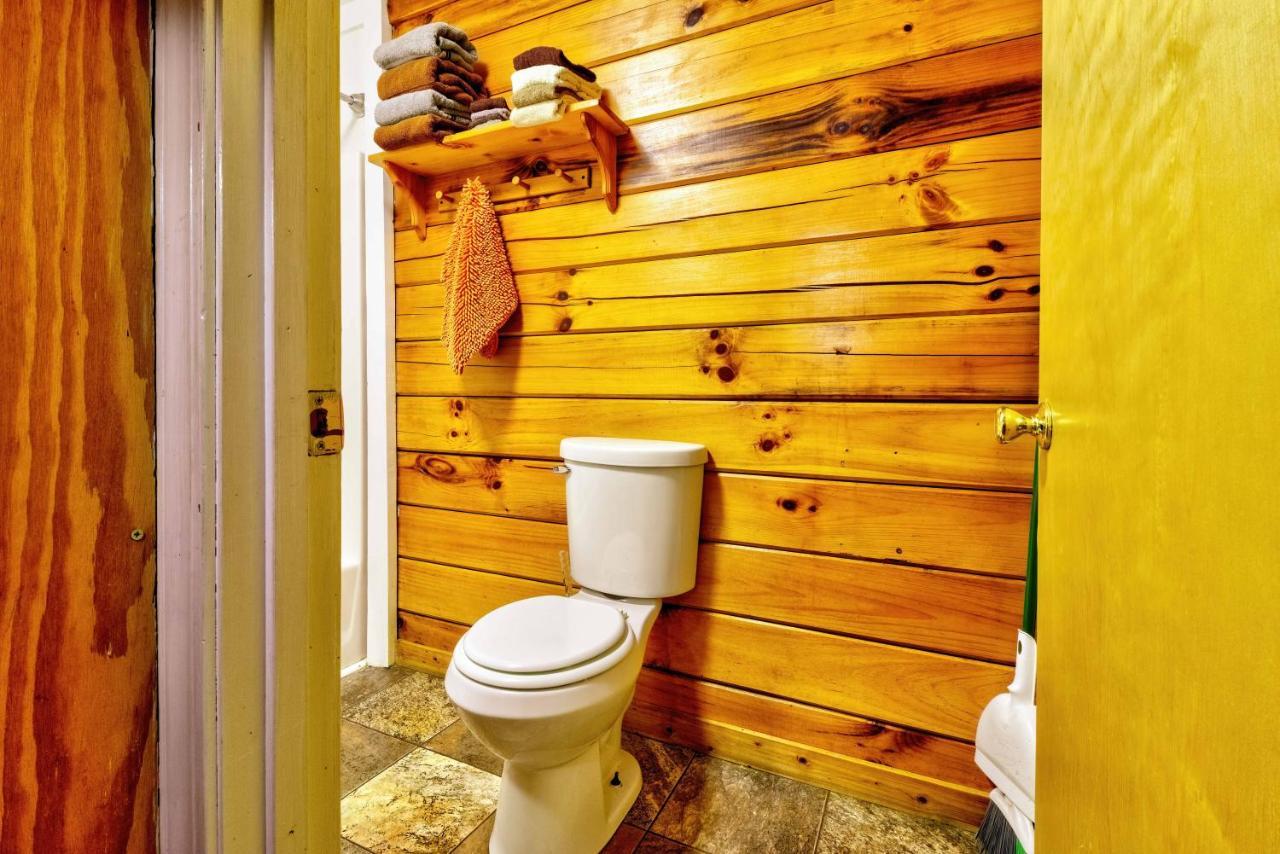 Panther Creek Cabins Cherokee Exterior photo