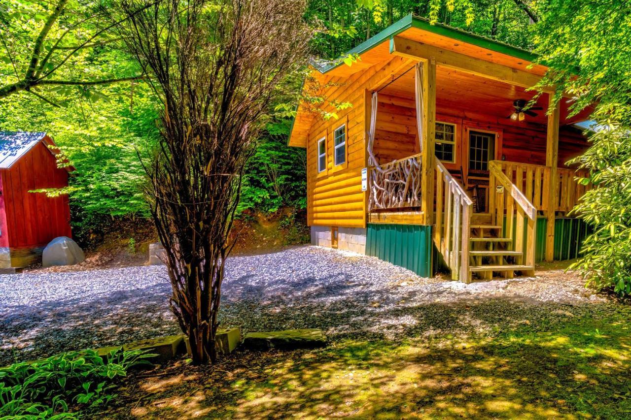 Panther Creek Cabins Cherokee Exterior photo